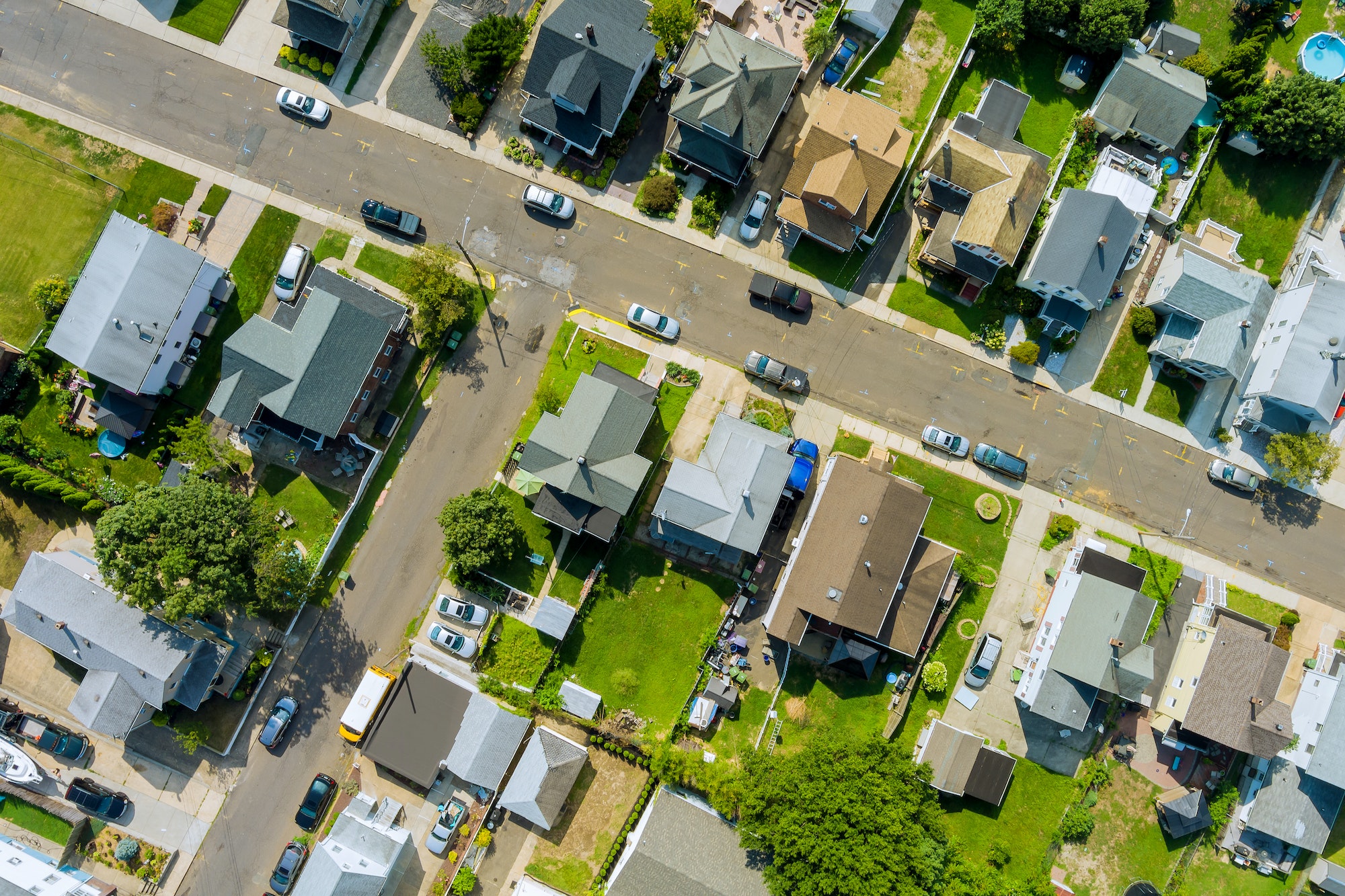 View residential district neighborhood in American town, in Sayreville New Jersey